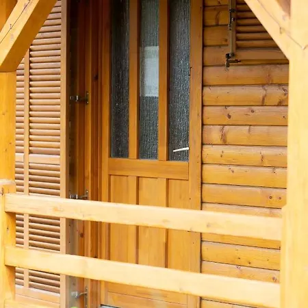 Apartment Szazszorszep Es Liliom Szigetbecse