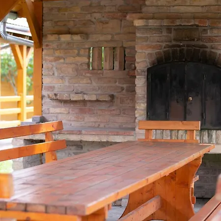 Szazszorszep Es Liliom Daire *