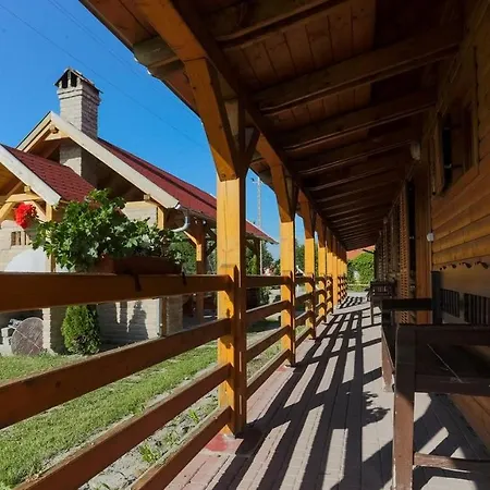 Szazszorszep Es Liliom *