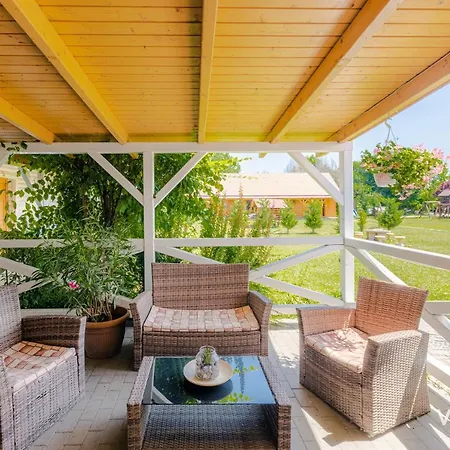 Szazszorszep Es Liliom * Szigetbecse