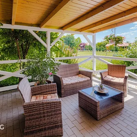 Szazszorszep Es Liliom Daire Szigetbecse